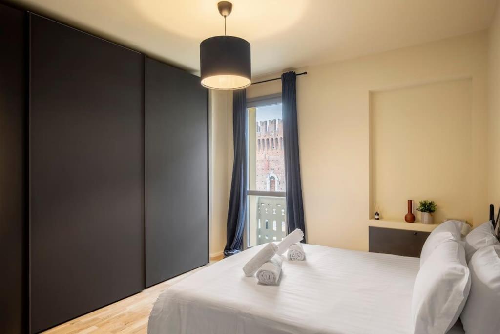 Al Castello Apartment Galliate Екстериор снимка