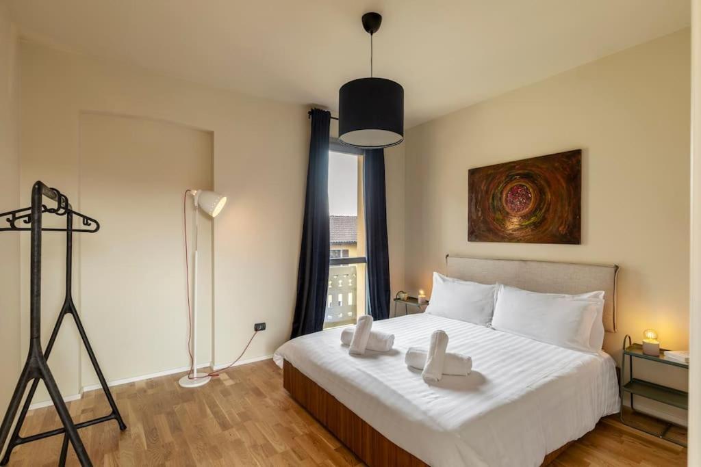 Al Castello Apartment Galliate Екстериор снимка